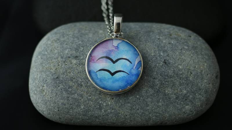 Kette Sternzeichen Wassermann Januar - Februar Von Selbgemalten Aquarellbild Unter Cabochon in Der Farbe Silber von PebblesArtKreationen