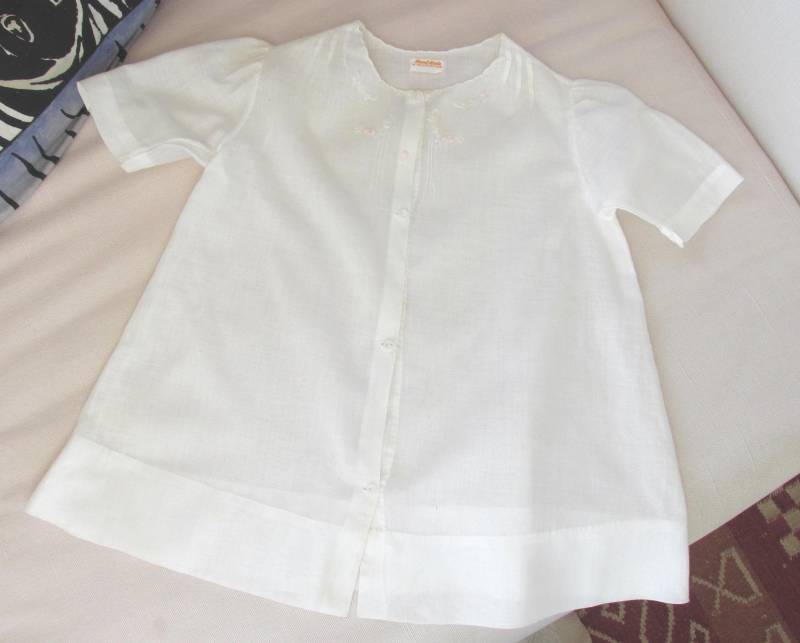Baby Kleid - Hand Made in Philippinen Baumwolle Vintage von PeddlersCaravan