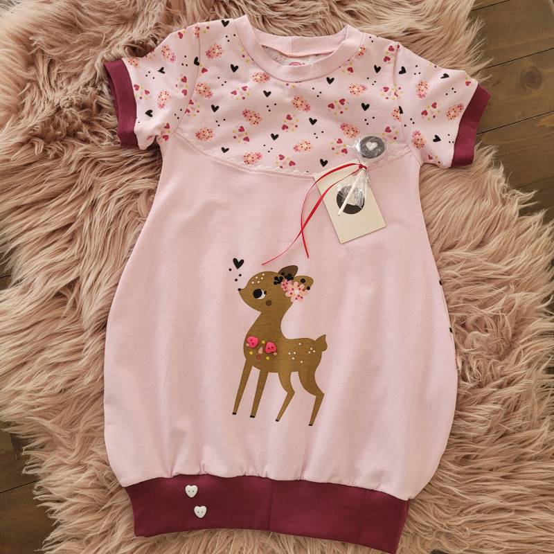 Ballon - Tunika, Rosa-Beere, Rehmotiv Ballon - Tunika, Rosa-Beere, Rehmotiv von Pedistailorshop