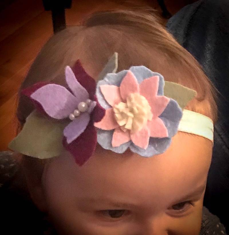 Blume & Schmetterling Mit Perlen Baby Stirnband von PeekaBootiqueStudio