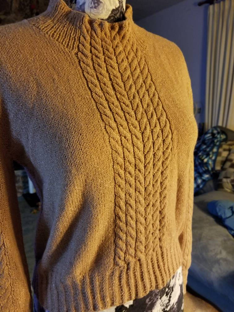 Cappuccino Kabel Detail Mock Schildkröte Pullover von PeggeDesigns