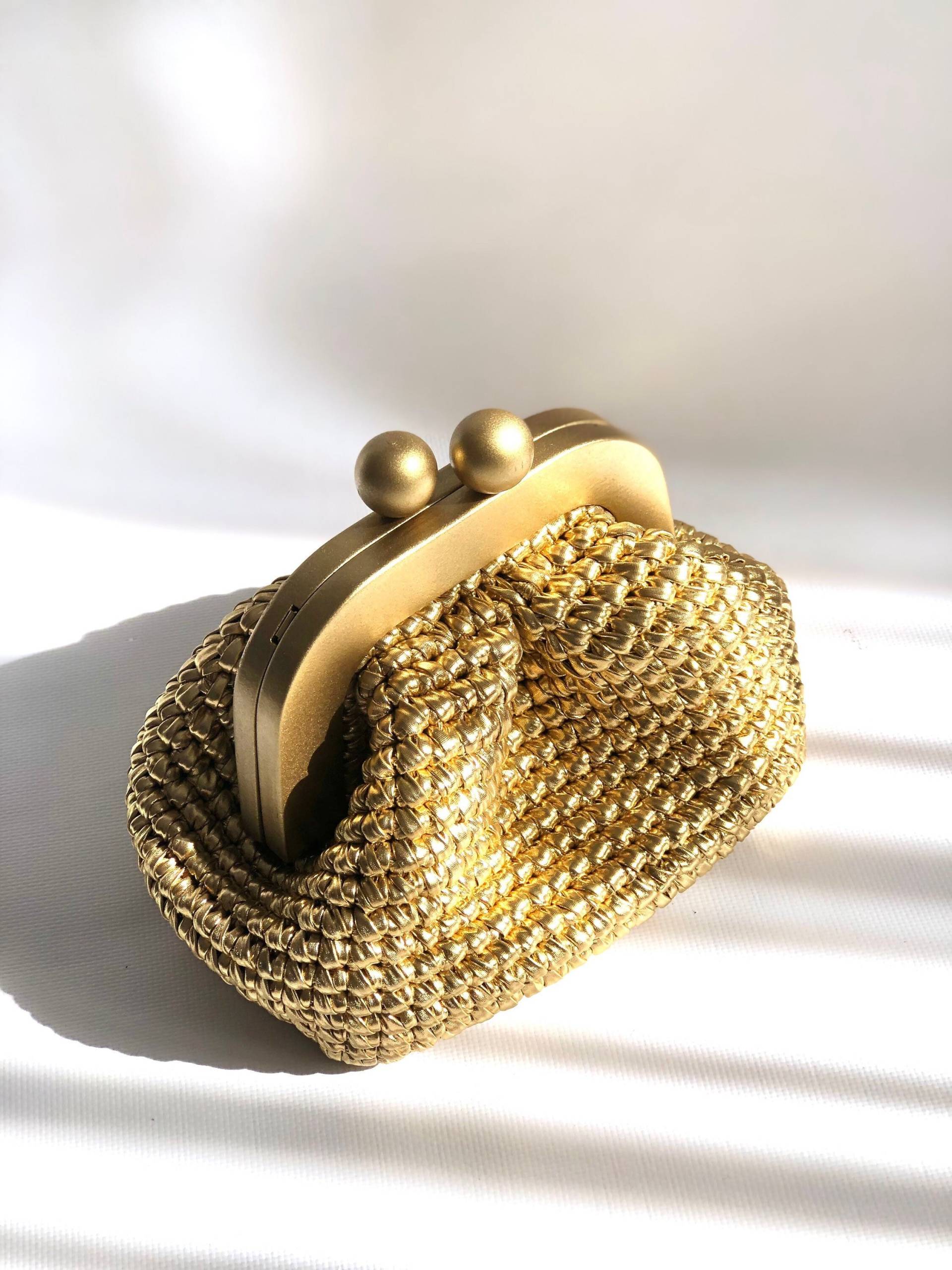 Gehäkelte Metallic Raffia Clutch Tasche, Abend Gestrickte Beuteltasche, Handgemachte Luxus Für Hochzeit Gehäkelte Metallic Raffia Clutch Tasche, Abend Gestrickte Beuteltasche, Handgemachte Luxus Für Hochzeit von PeinadoraBags
