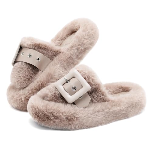 Pelbiuqik Hausschuhe Damen Plüsch Warme, Winter Rutschfeste Bequeme Big Buckle Memory-Foam Pantoletten, Flauschige Slippers Weiche Pantoffeln Winterschuhe Schlappen Damen, Farbe des Milchtees, EU 38 Pelbiuqik Hausschuhe Damen Plüsch Warme, Winter Rutschfeste Bequeme Big Buckle Memory-Foam Pantoletten, Flauschige Slippers Weiche Pantoffeln Winterschuhe Schlappen Damen, Farbe des Milchtees, EU 38 von Pelbiuqik