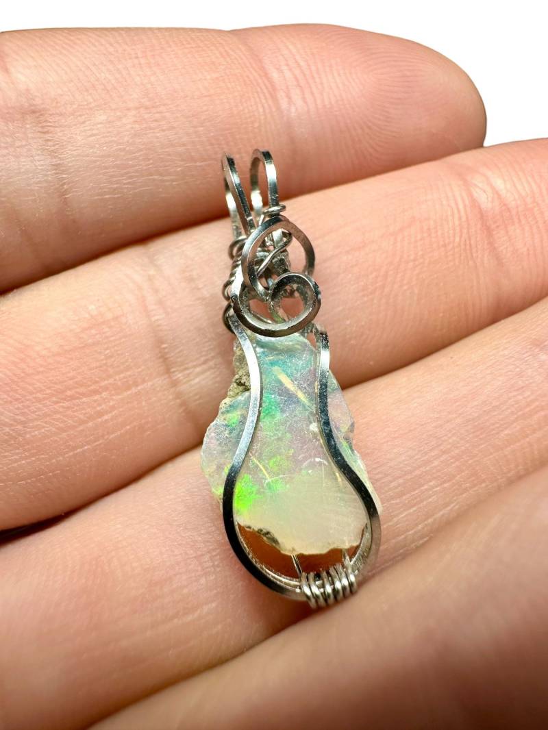 Edel Opal Anhänger Edel Opal Anhänger von PeltramMinerals