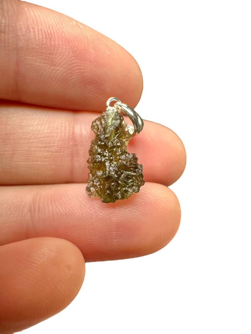 Silber Moldavit Anhänger 0, 8G Silber Moldavit Anhänger 0, 8G von PeltramMinerals