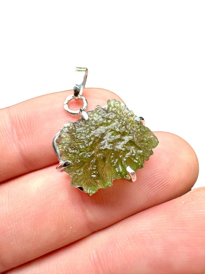 Silber Moldavit Anhänger von PeltramMinerals