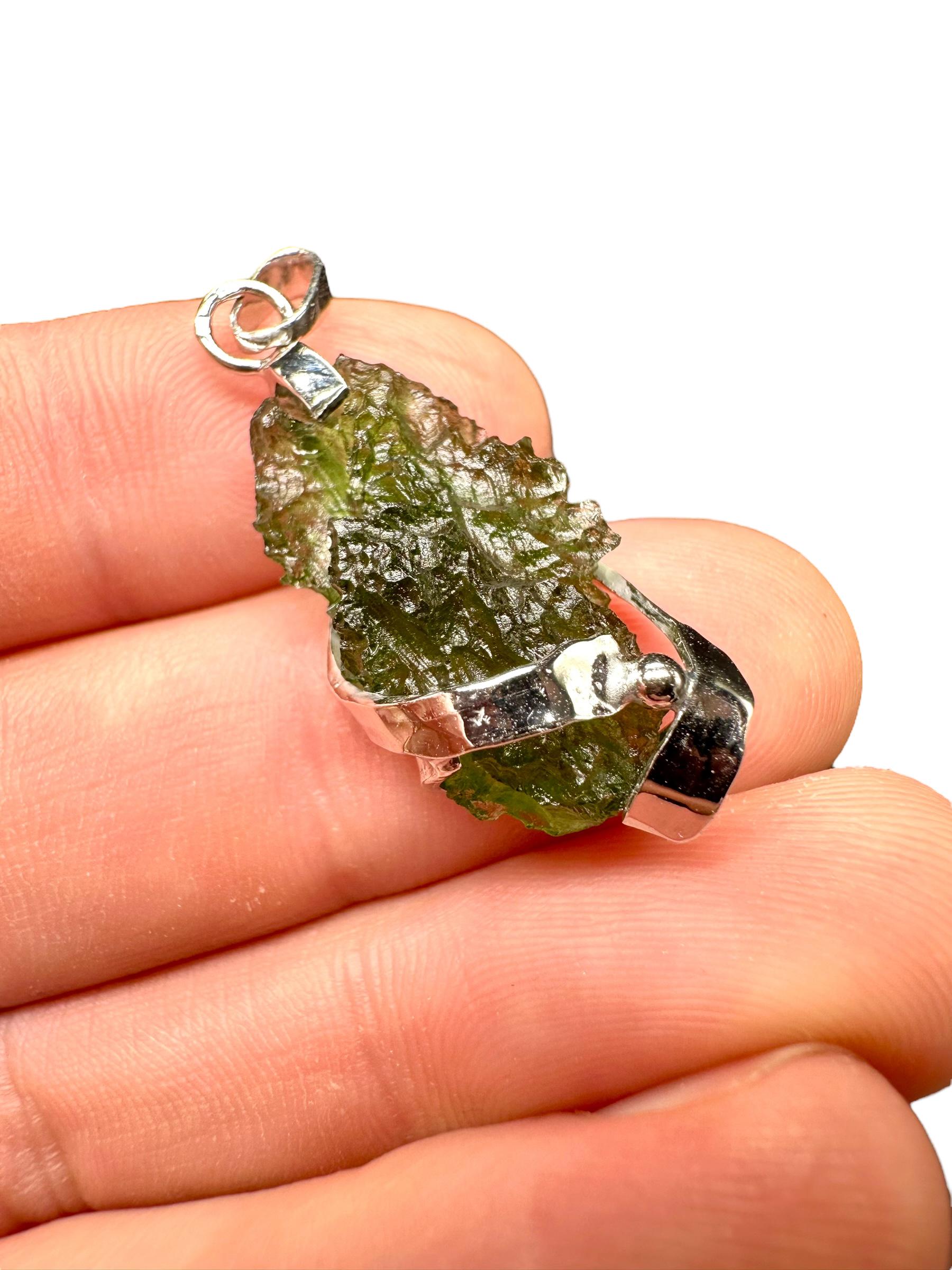 Silber Moldavit Anhänger von PeltramMinerals