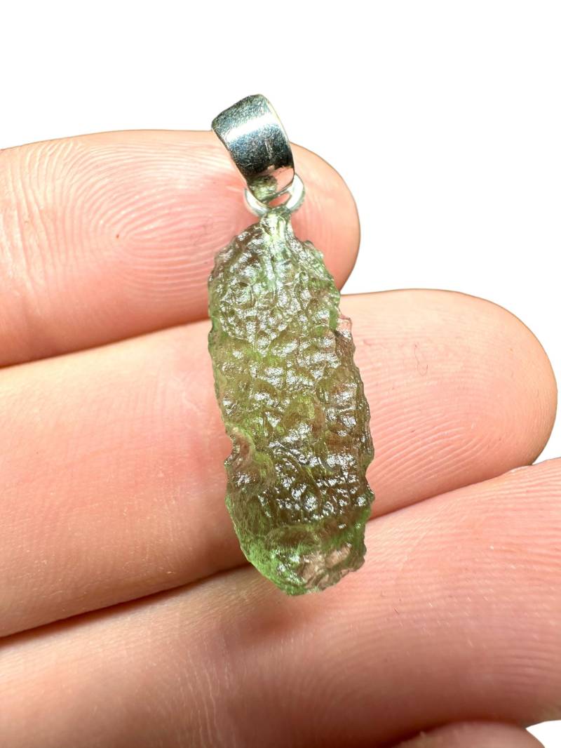 Silber Moldavit Anhänger Silber Moldavit Anhänger von PeltramMinerals
