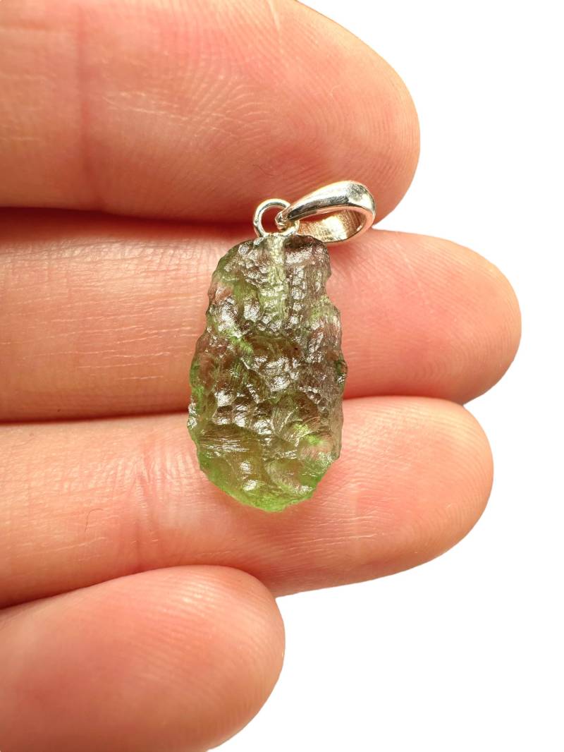 Silber Moldavit Anhänger Silber Moldavit Anhänger von PeltramMinerals