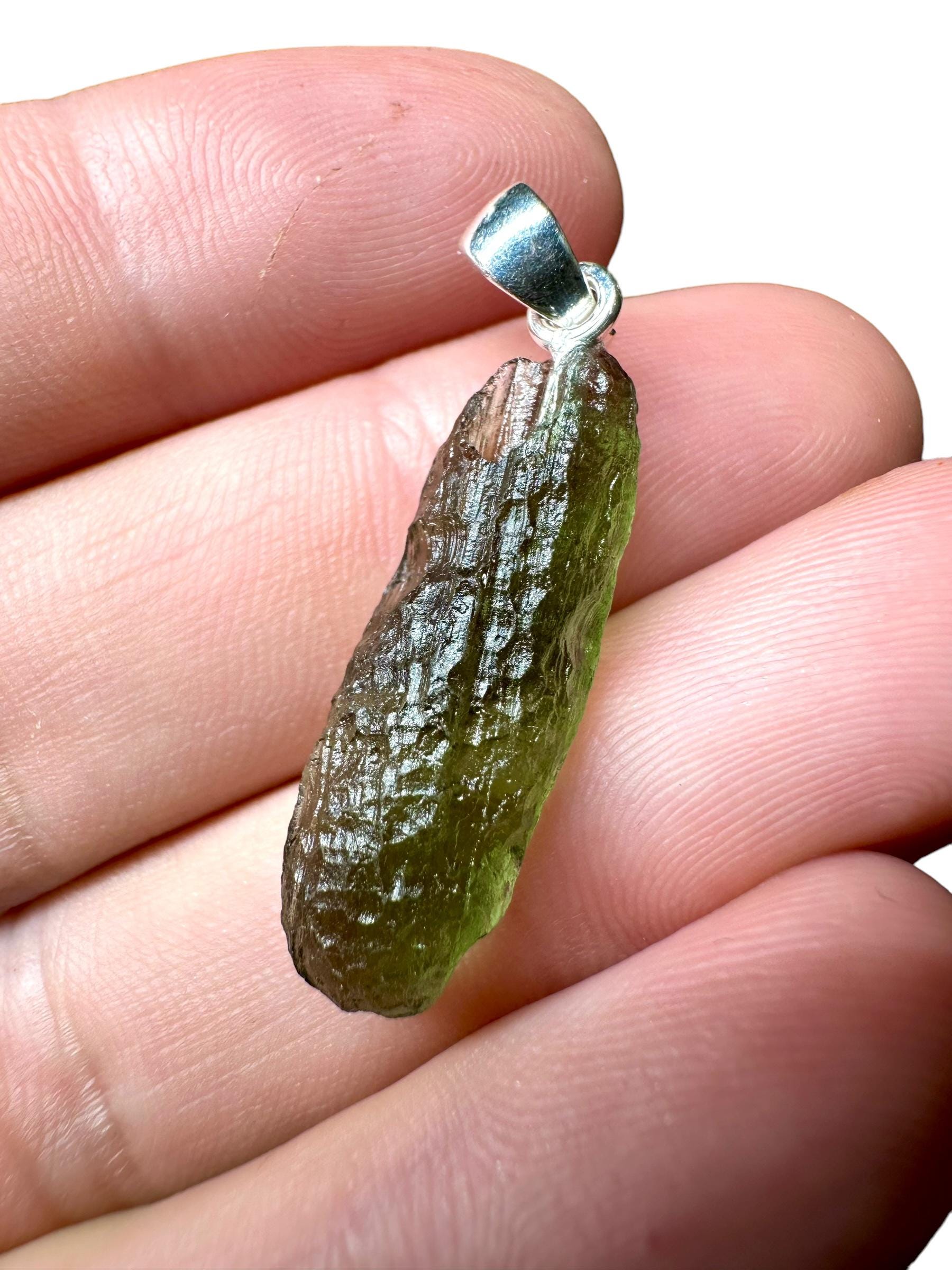 Silber Moldavit Anhänger von PeltramMinerals