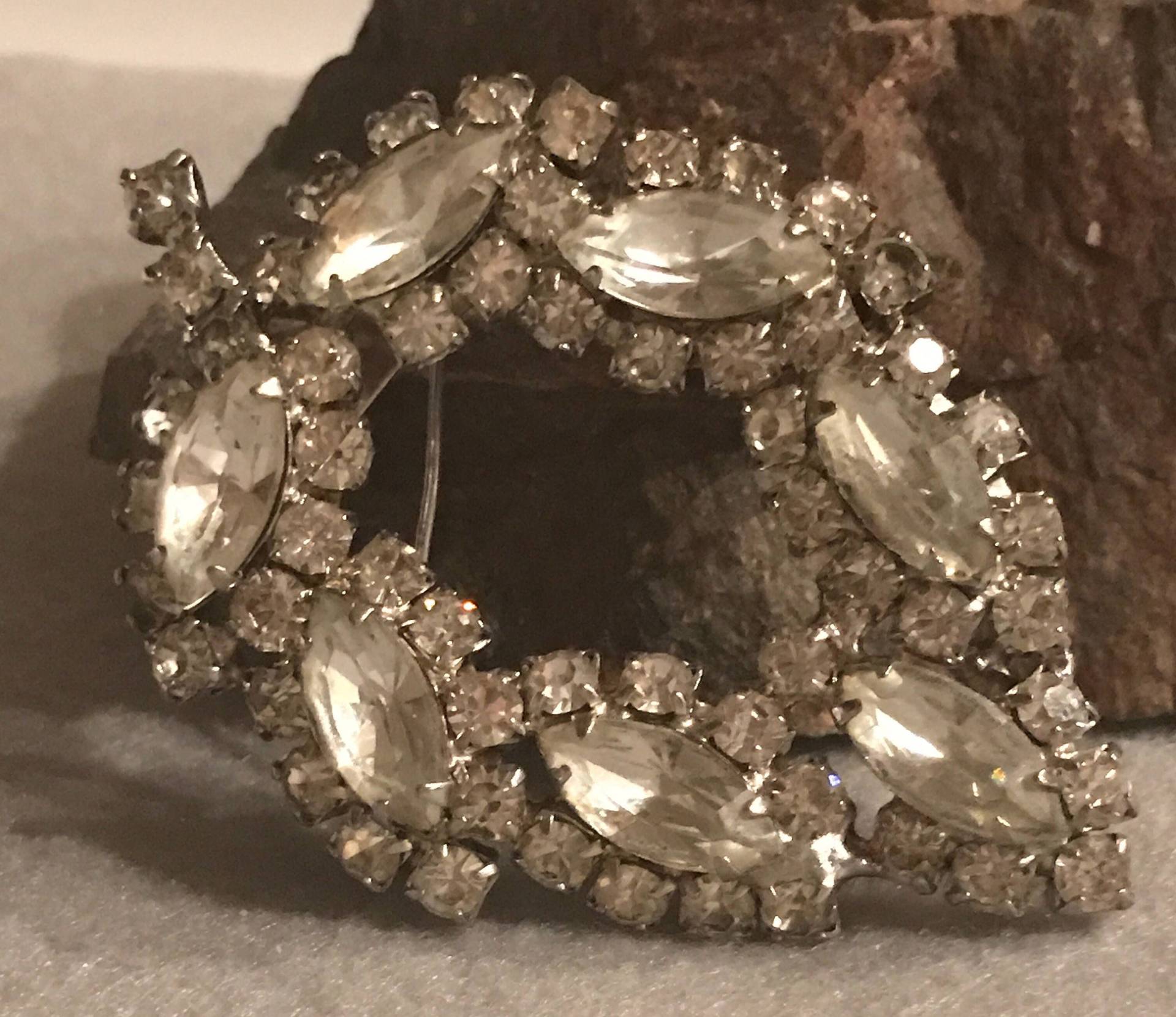 1940Er Jahre Große Strass-Brosche von PenelopePTreasures