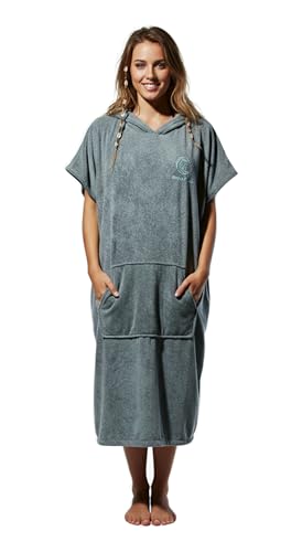 Penguin Poncho nachhaltiger Badeponcho in Einheitsgröße (S - XL) - kuscheliger Surf Poncho mit Kapuze, Bauchtasche und Tragebeutel - Umkleidehilfe, Handtuch Poncho, Badetuch, Bademantel (hellgrau) von Penguin Poncho