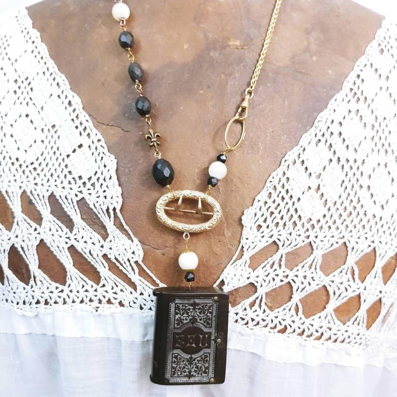 Französisch Gutta Percha Match Sichere Denkmal Vintage Uhr Kette Antike Assemblage Halskette von PennysCastle