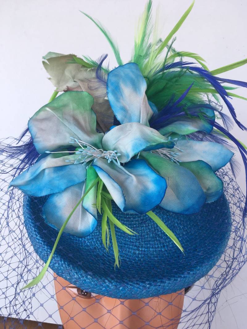 Blue Twice Kopfschmuck, Hochzeitsgast Blue Twice Kopfschmuck, Hochzeitsgast von PepaRamirez