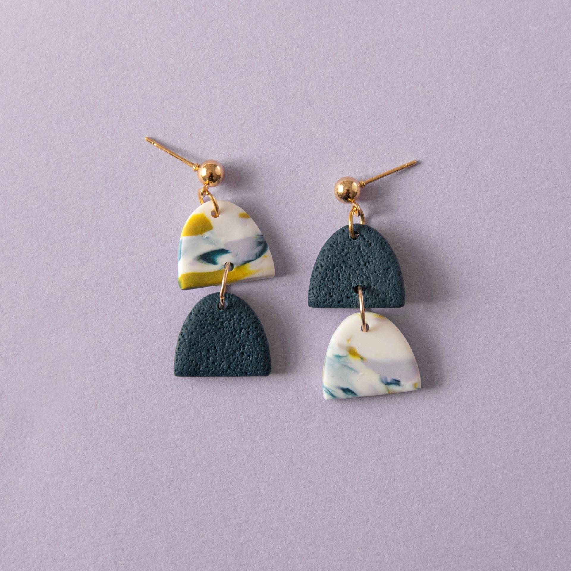 Modelliermasse-Ohrringe in Petrol, Flieder Und Gelbgrün - Handgefertigte Polymer Clay Modelliermasse-Ohrringe in Petrol, Flieder Und Gelbgrün - Handgefertigte Polymer Clay von PepperYouStudio