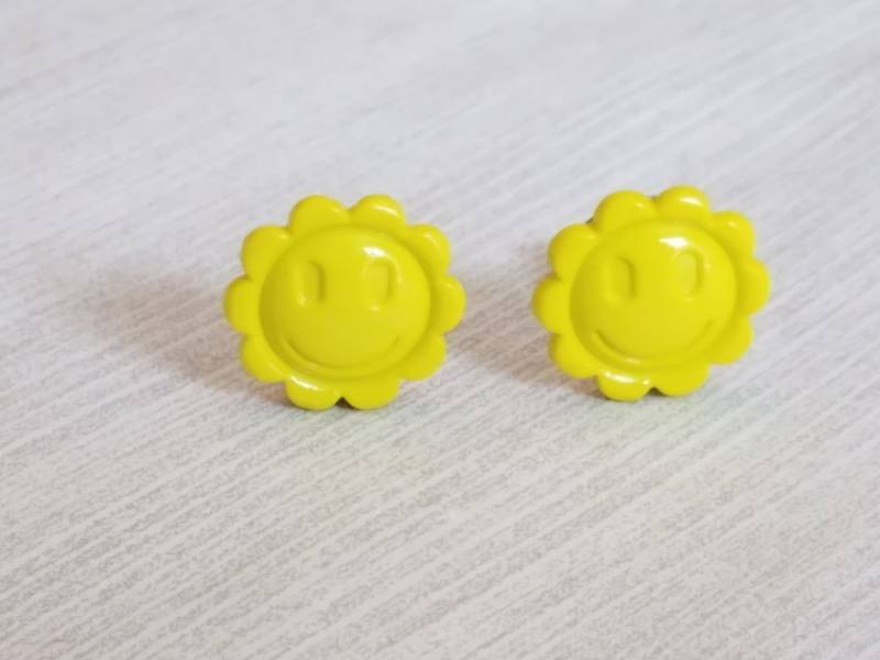 Blumen Ohrringe Gelb Ohrring Schmuck Clip-On Clip Auf Geschenk Mädchen Geburtstagsparty Urlaub Weihnachten Freundetausch Schule Besonderes von PeppercornPrincess