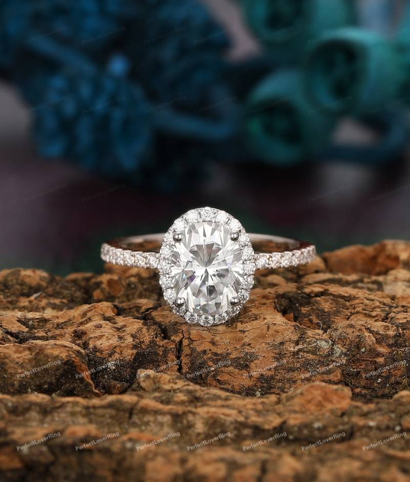 Halber Eternity Ring/6.0x8.0mm Moissanit Verlobungsring Ehering Halo Stacking 14K Gold Individuell Handgefertigter Geschenk Für Sie von PerfectLoverRing