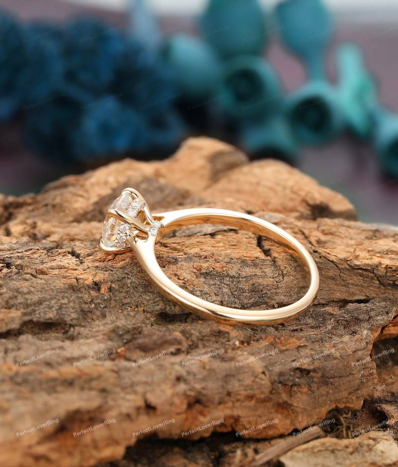 Versprechen Ring/7.0 Mm Moissanite Ehering 4 Zacken Verlobungsring 14K Goldring Handgemachter Stapelring Geschenke Für Sie von PerfectLoverRing