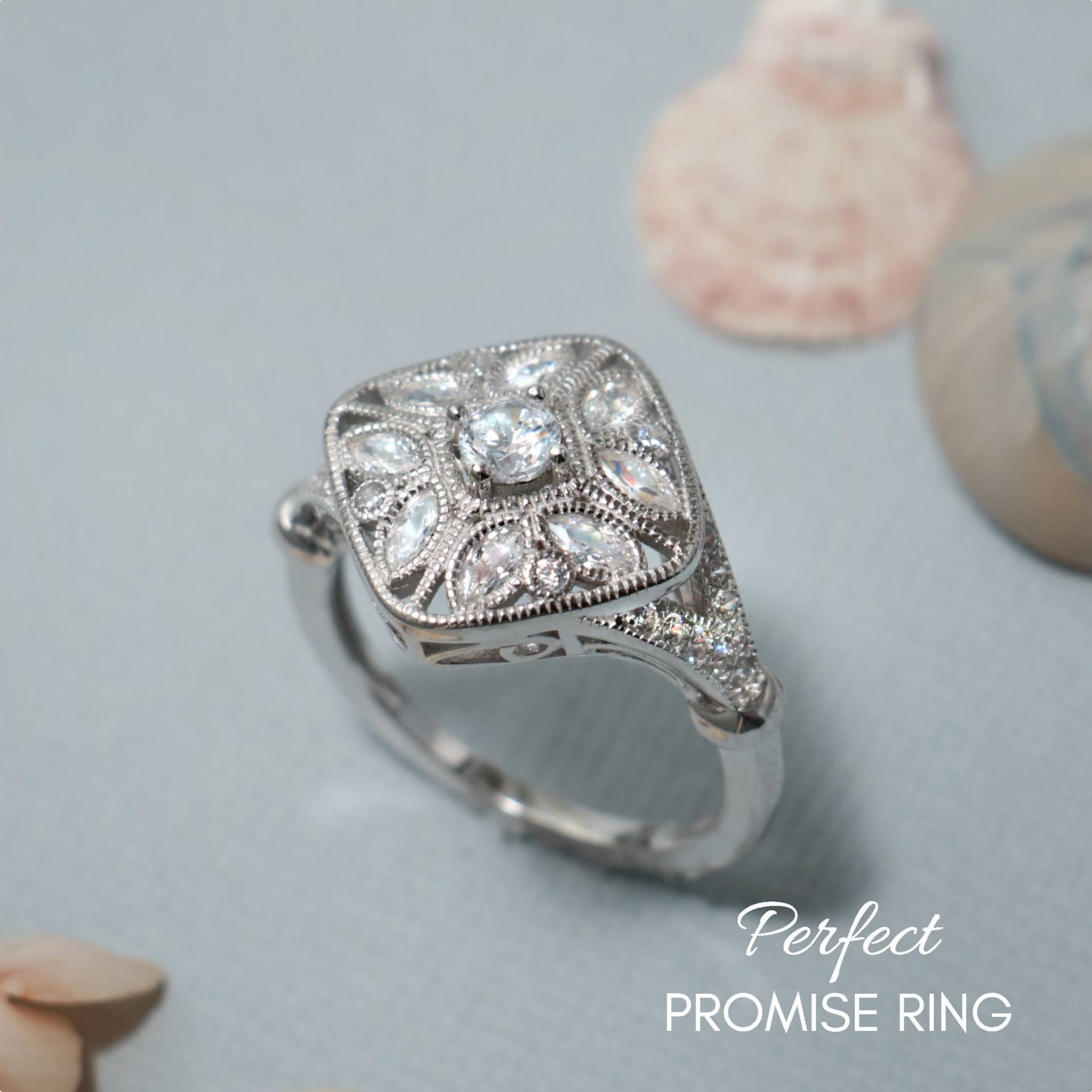 Art Deco Verlobungsring Für Frauen, Sterling Silber Cz Diamant Alternative Verlobungsring, Cocktailring | Perfekte Versprechen Ring von PerfectPromiseRing