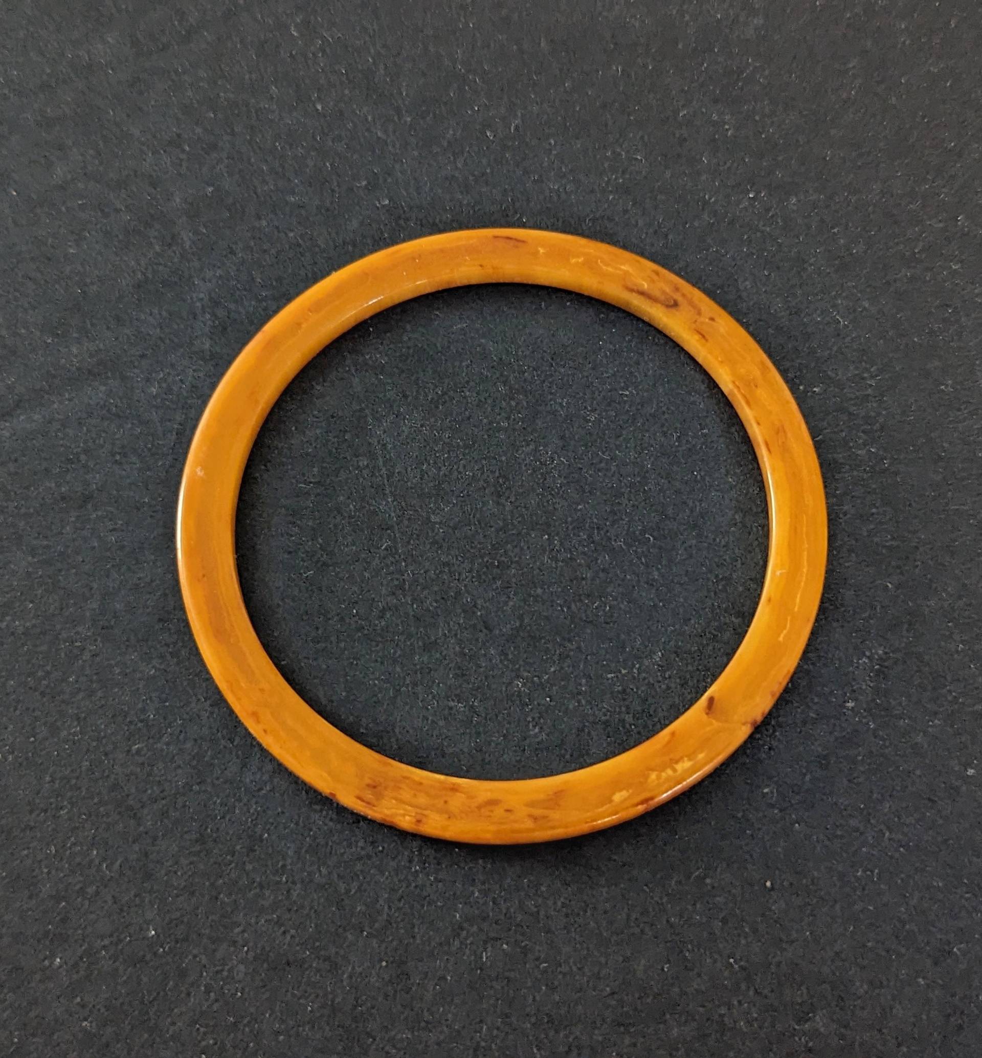 Vintage Bakelit Armband Art Deco Bangle 1930Er Jahre Butterscotch Gold von PerfectYesterdays