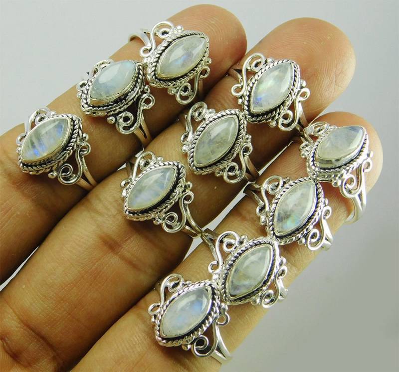 Mondstein Ringe Versilbertes Marquise Edelstein Lot | Größe 6-9 von PerfectcollectionIN