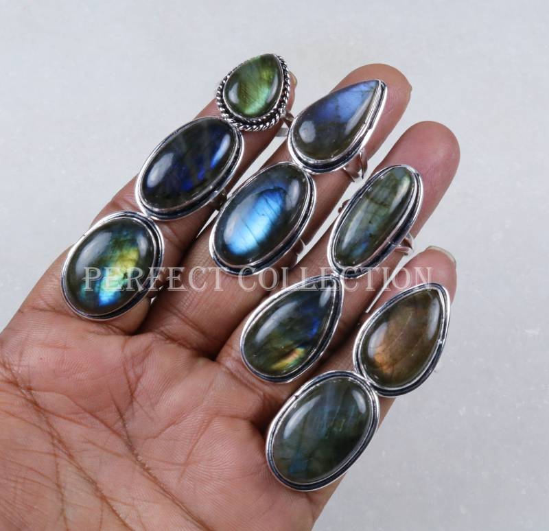 Natürlicher Regenbogen Labradorit Edelstein Silber Überzogener Ring, Multi Großer Auffälliger Ring Schmuck Größe 6 Bis 9 von PerfectcollectionIN