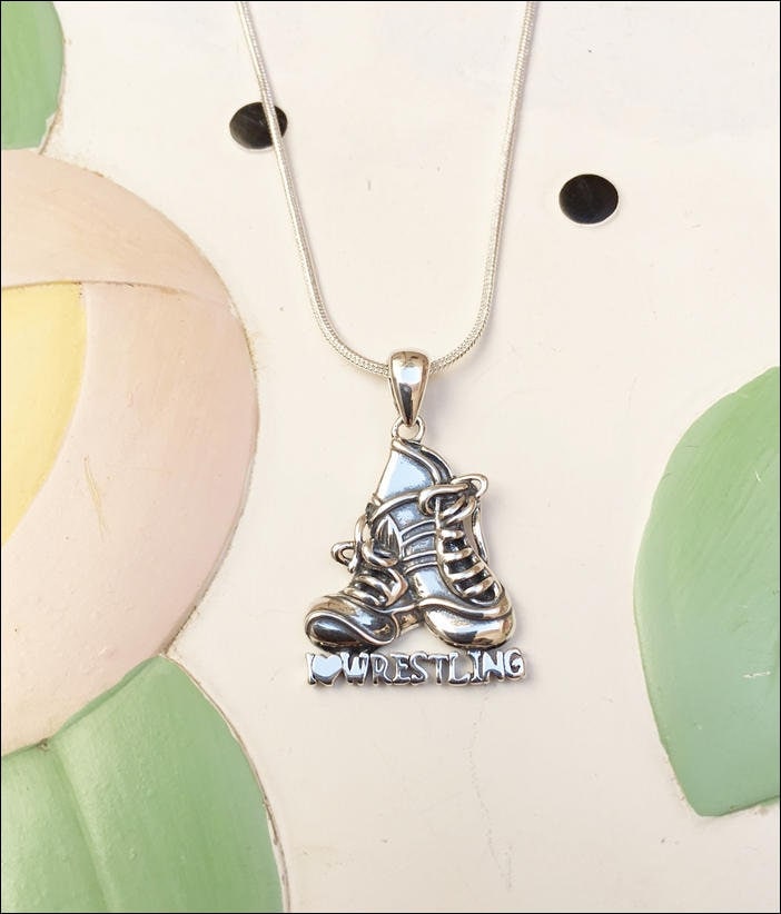 I Herz Wrestling Anhänger Ringen Weiblich I Herz Wrestling Anhänger Ringen Weiblich von PerfectedByGirls