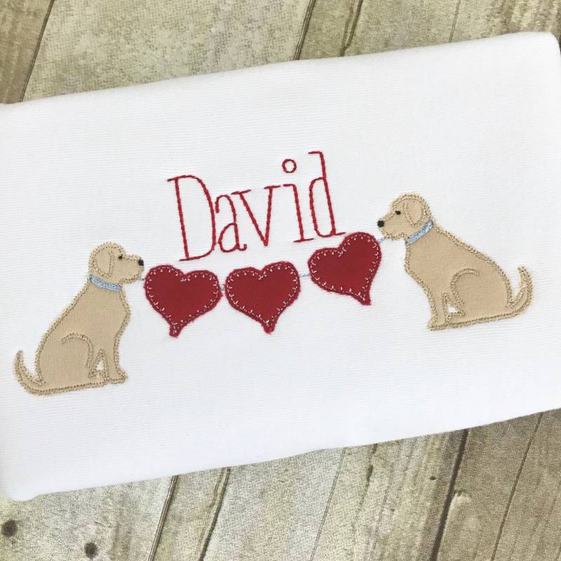 Jungen Personalisierte Valentinstag Welpen Hundeshirt - Monogrammiert Junge Hund Herz Shirt Blau Und Rot von PerfectlyPlayfulShop