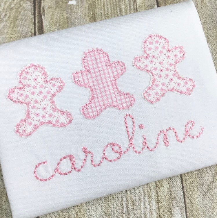 Personalisierte Gingread Weihnachtsmädchen Monogrammiert Shirt - Kind-Winter-Outfit von PerfectlyPlayfulShop