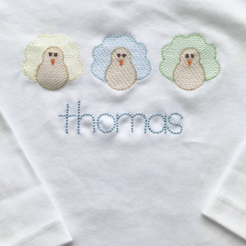 Thanksgiving Türkei Trio Junge Shirt - Personalisierte Blau Gelb Grün Stich Kind-Herbst-Outfit Monogramm Jungen von PerfectlyPlayfulShop