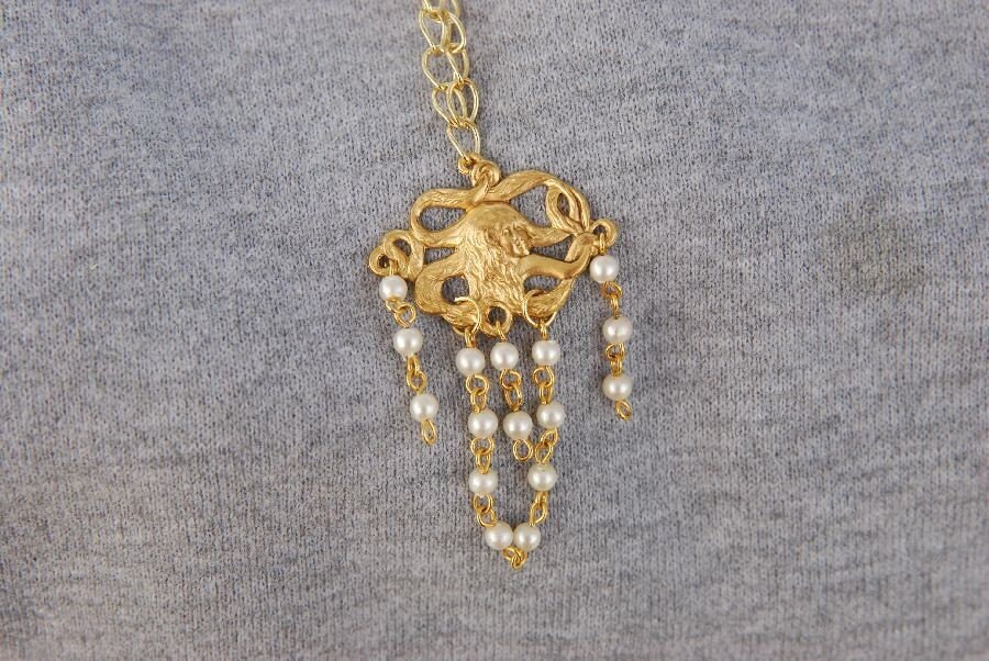 Die Seefrau Mit Perlen von PerfyctlyImperfect