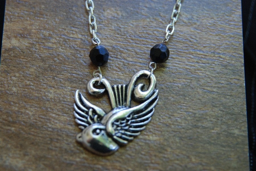 Punk Style Tauchender Spatz von PerfyctlyImperfect