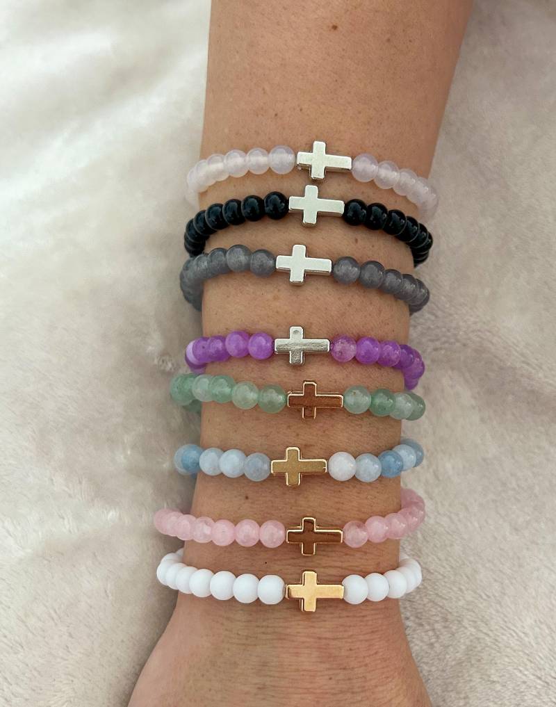 Natursteinperlenarmbänder Aufgefädelt Quarzperlen Mit Kreuz Gold Und Silber Liebe Freundschaft Glaube Gastgeschenk von Perkiinspiration