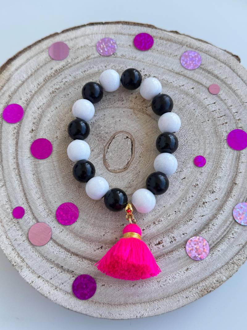 Armband Neon Holzarmband Sommer Quaste Holz Perlenarmband Tassel Boho Pink Holzperlen Armband Neon Holzarmband Sommer Quaste Holz Perlenarmband Tassel Boho Pink Holzperlen von PerlaHandgemacht