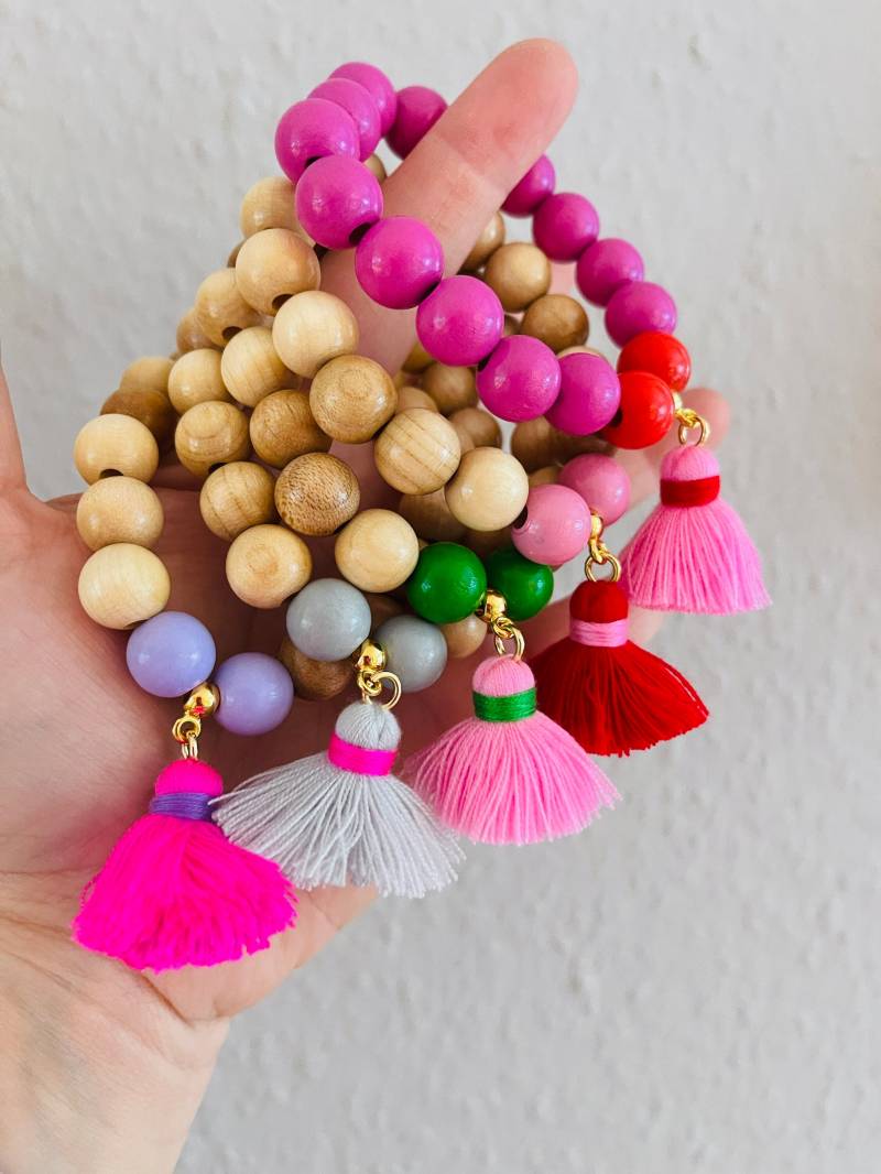 Armband Neon Holz Perlenarmband Tassel Boho Hippie Pink Holzperlen Armband Neon Holz Perlenarmband Tassel Boho Hippie Pink Holzperlen von PerlaHandgemacht