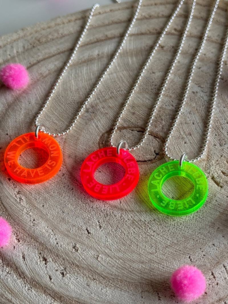 Neon Ketten 925 Sterling Silber Gold Kugelkette Kette Mit Anhänger Coin von PerlaHandgemacht