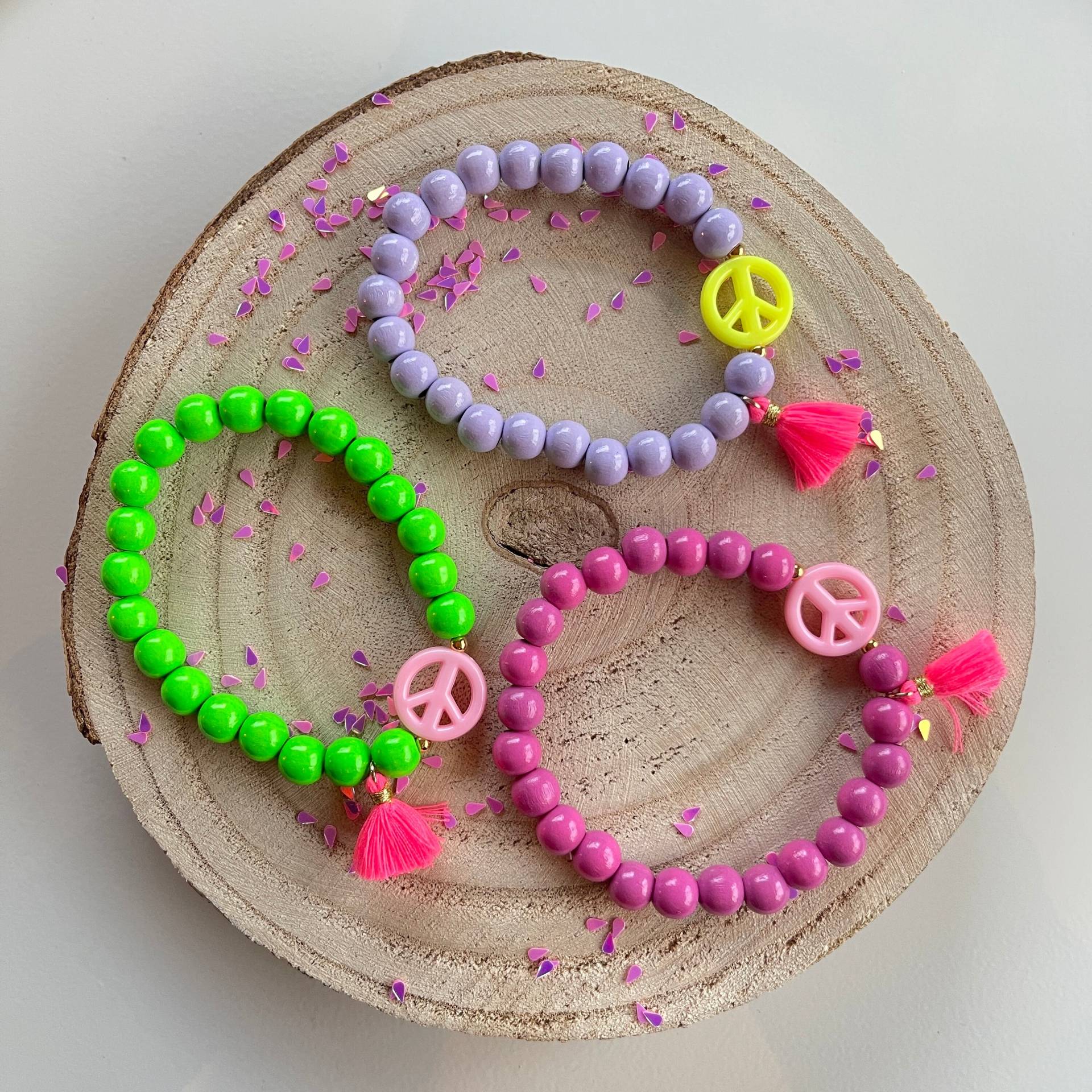 Peace Band Armband Holz Perlenarmband Tassel Boho Pink Holzperlen Peace Band Armband Holz Perlenarmband Tassel Boho Pink Holzperlen von PerlaHandgemacht