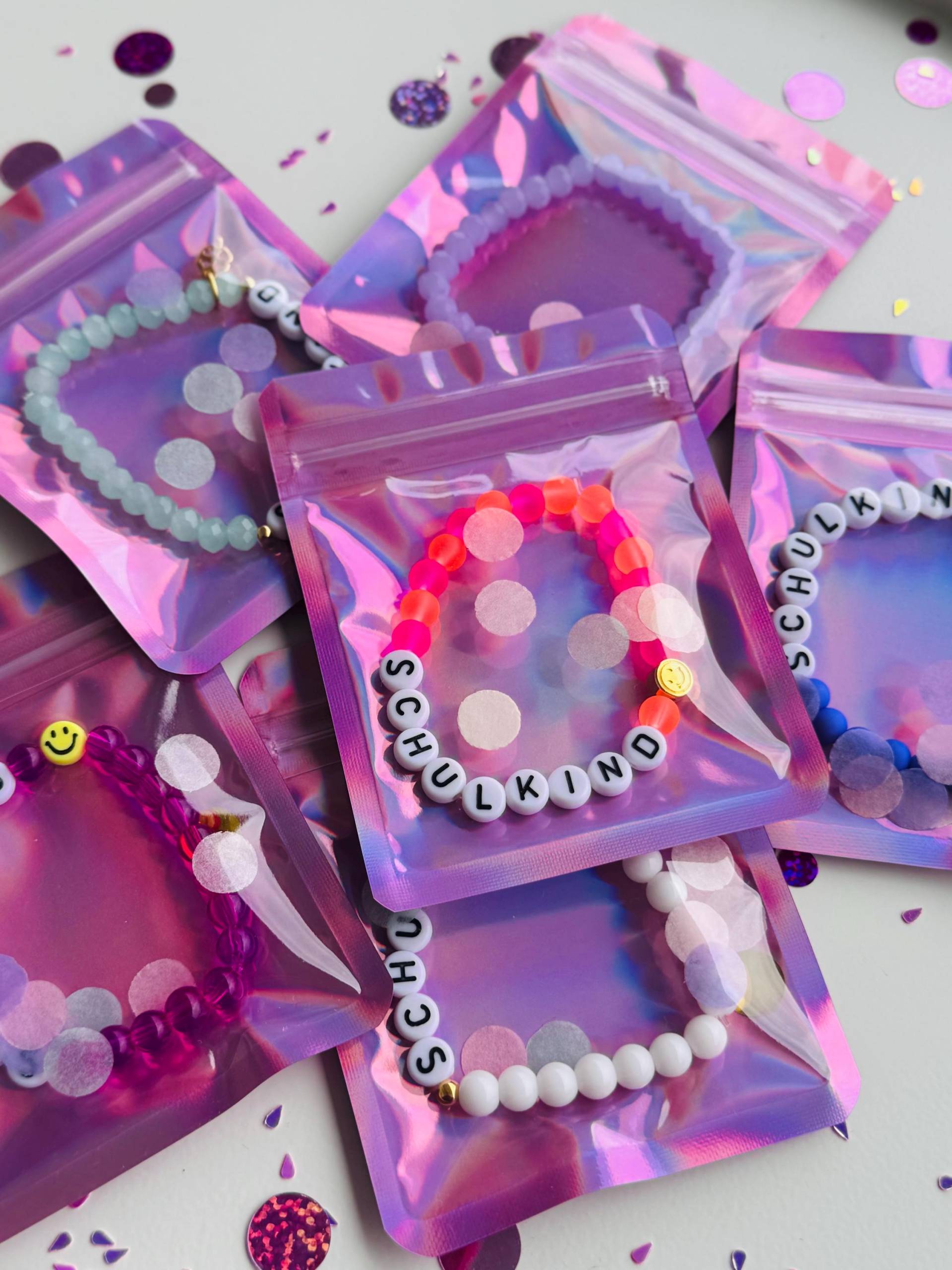 Schulkind Einschulung Schule Schulkindarmband Schulanfänger Armband Personalisiert 2025 Neon Schultüte Schulkind Einschulung Schule Schulkindarmband Schulanfänger Armband Personalisiert 2025 Neon Schultüte von PerlaHandgemacht