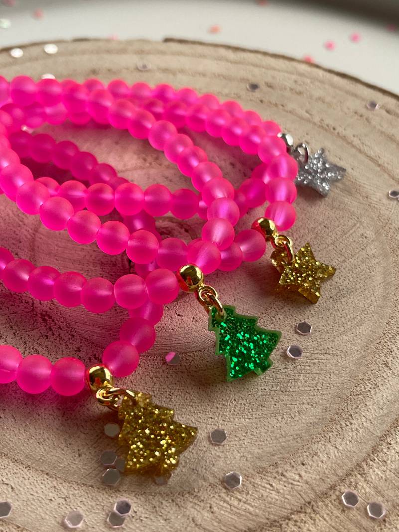 Weihnachtsarmband Weihnachten Wichtelgeschenk Geschenk Armband Perlenarmband Neon Glasperlen Weihnachtsarmband Weihnachten Wichtelgeschenk Geschenk Armband Perlenarmband Neon Glasperlen von PerlaHandgemacht