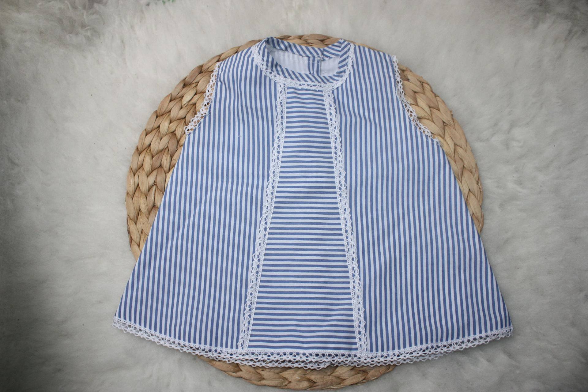 Kleid Blaue Streifen Mit Spitze von PerlasyCocoShop