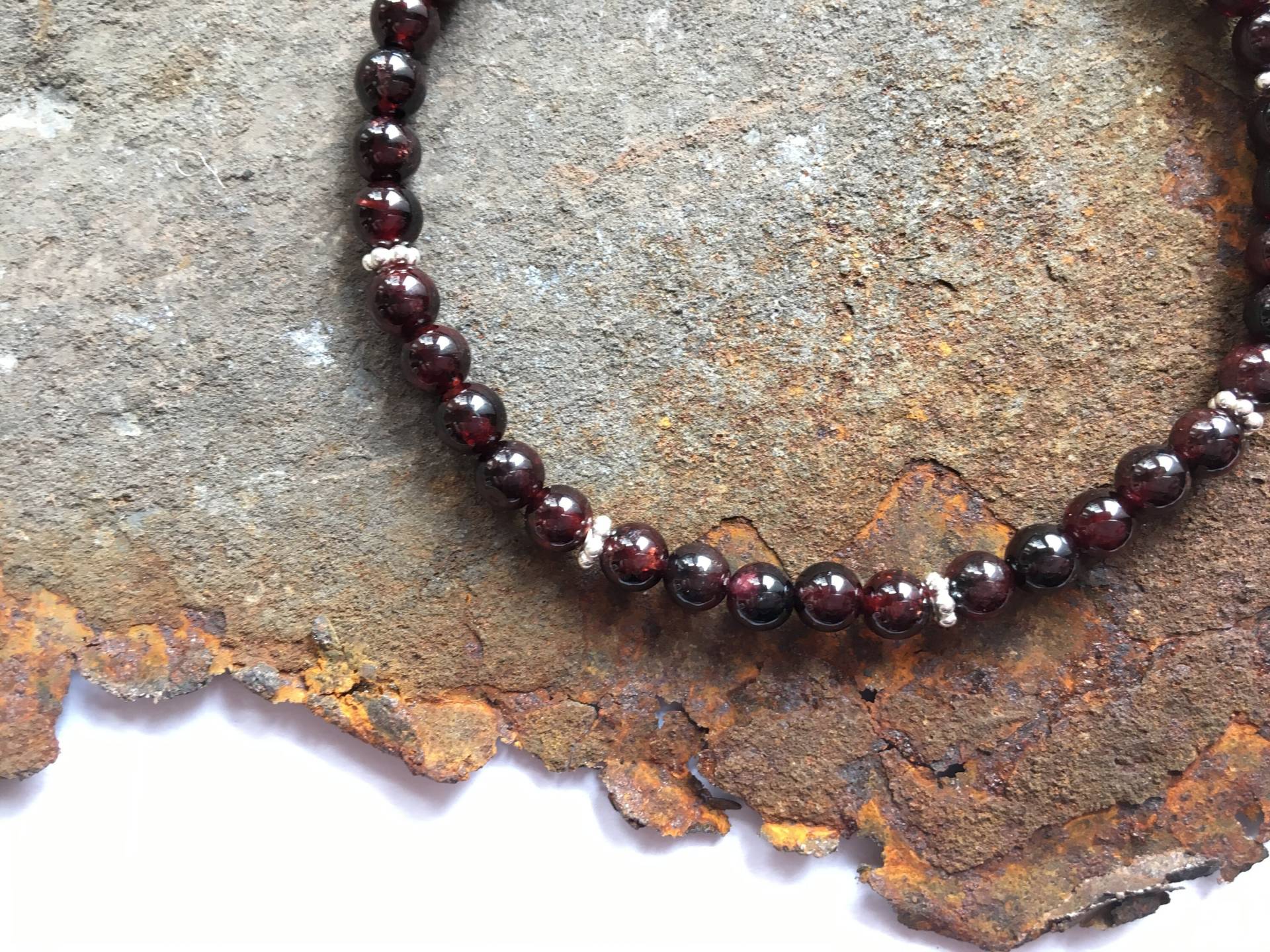 Granat Armband Mit 925Er Silberelementen von PerlenAteliers