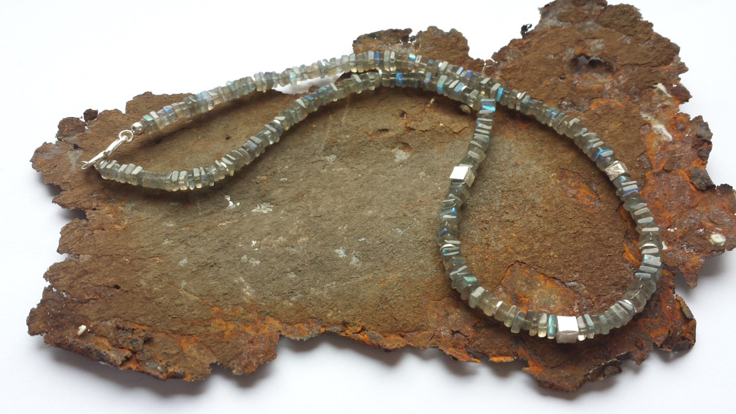 Labradorit Kette Mit 925Er Silberelementen von PerlenAteliers