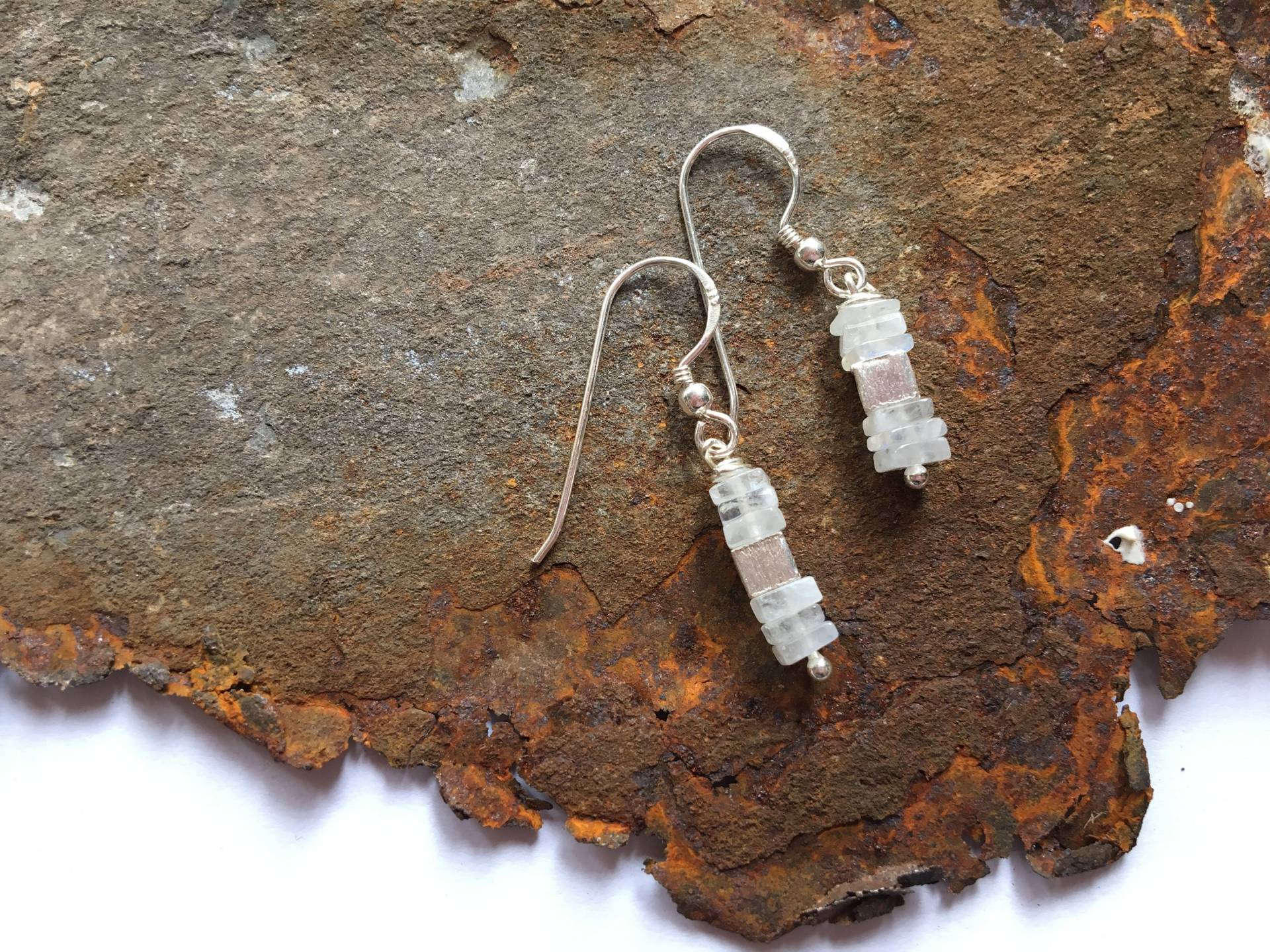 Mondstein Ohrringe Mit 925 Silberelementen von PerlenAteliers