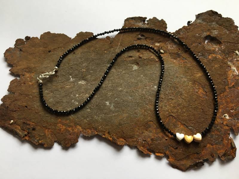 Spinell Herz Kette Mit 925Er Silber - Und Goldelementenaus Vergoldetem Silber von PerlenAteliers