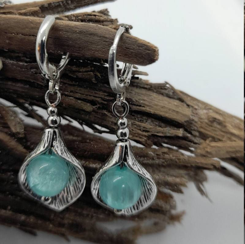Blütenkelch - Ohrringe Mit Polaris Perle in Sky Blue von PerlenGitti