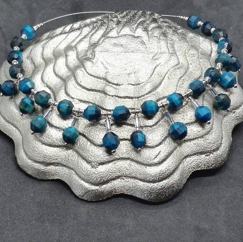 Edelstahlkette Mit Azurblauen Facettierten Azurit-Perlen Edelstahlkette Mit Azurblauen Facettierten Azurit-Perlen von PerlenGitti