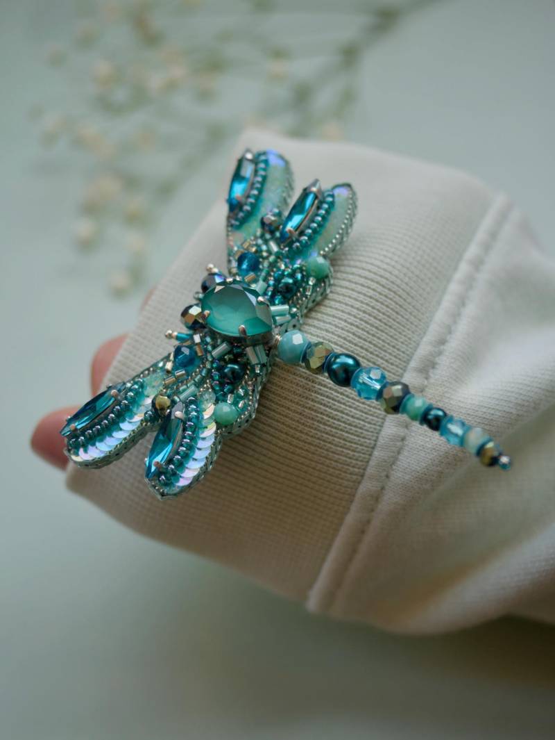 "Handgemachte Brosche "Libelle" von PerlenIdea