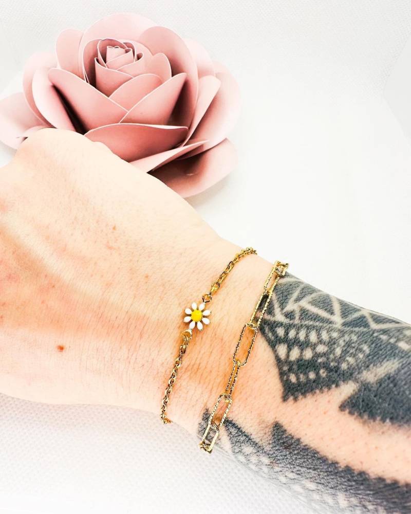 Elegantes Armband, Armband Gänseblümchen, Goldenes Gliederarmband, Geschenkidee, Perlenartigde, , Gänseblümchen von PerlenartigDE