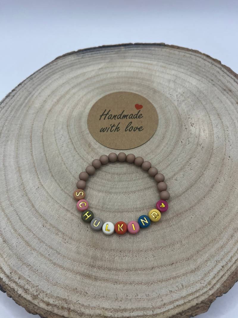 Kinder Perlenarmband Einschulung Schulkind Oder Name Personalisiert Mädchen Schulanfang Junge Perle Armbandkitakind von Perlenfee131287