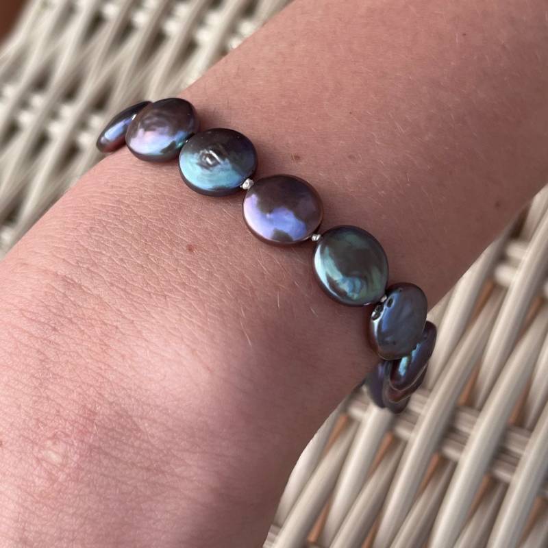 Perlenarmband Aus Grauen Münzperlen, Echte Süßwasserperlen, Geschenk Frau von Perlenfischzuege